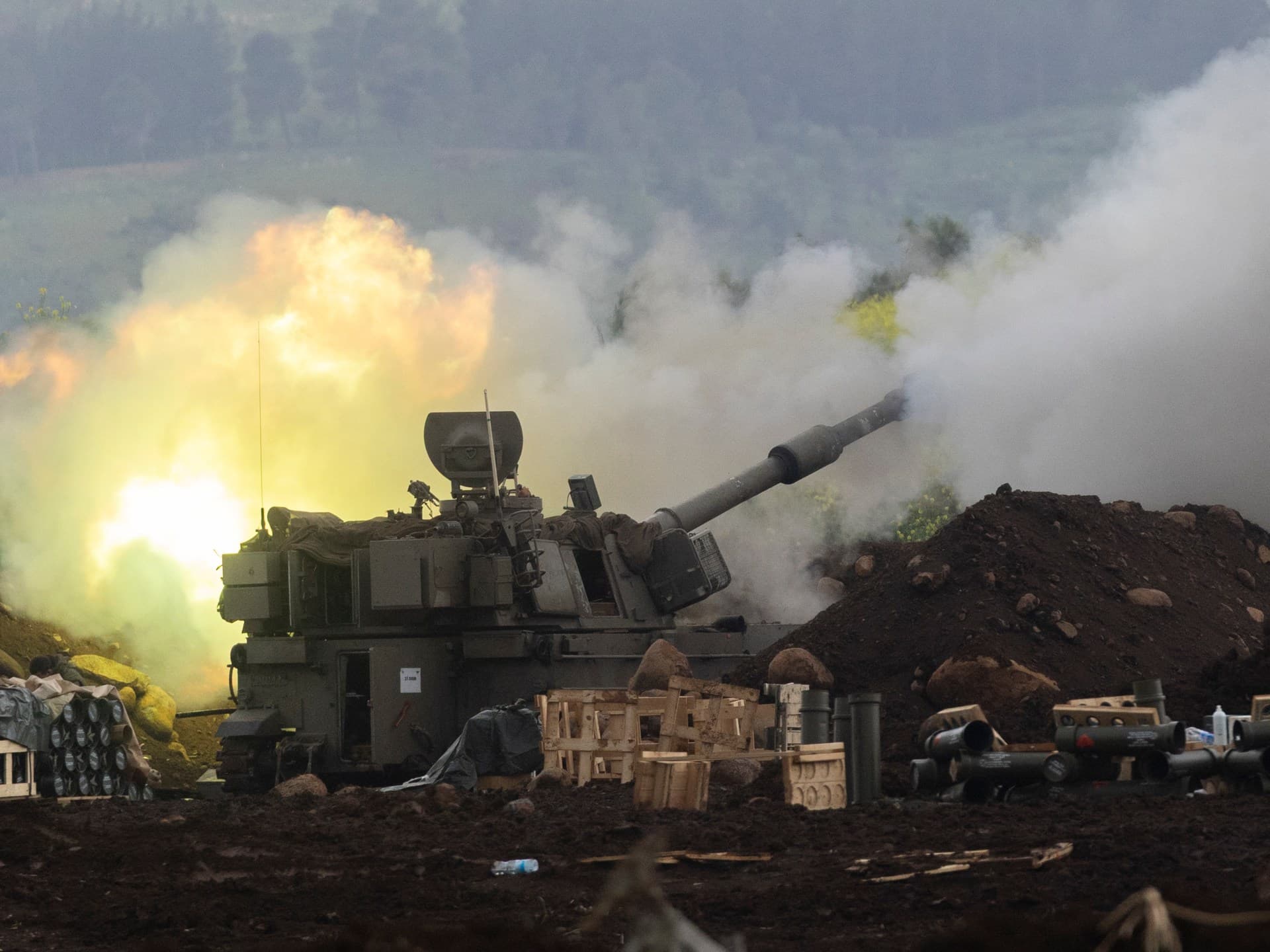 توغل إسرائيلي جديد في الجنوب وتهديدات لقاسم